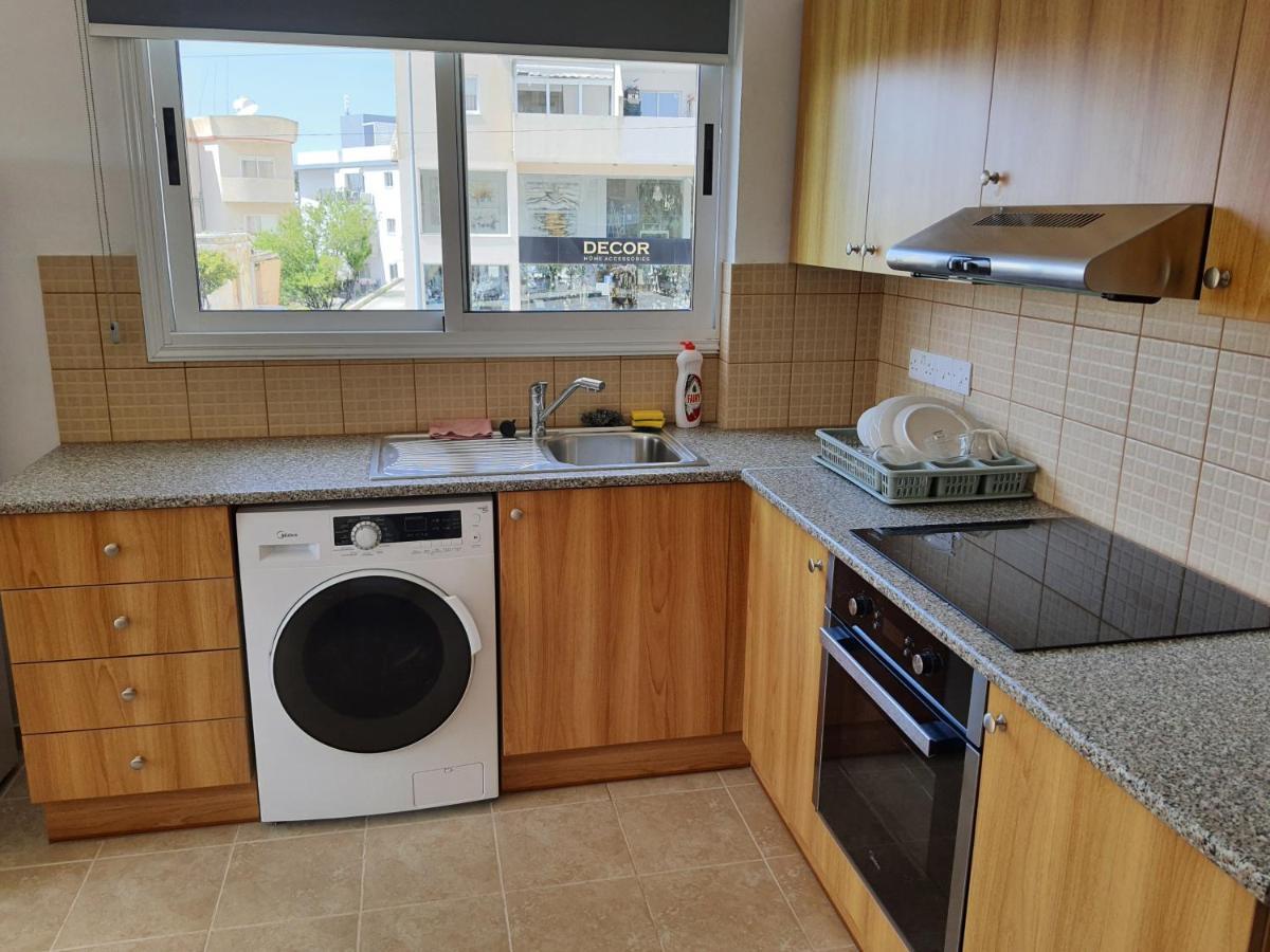 Lovely Apartment At The City Center Of パ フォス エクステリア 写真